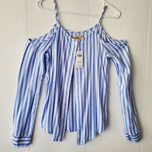 Hollister Tops - NWT Hollister Long Sleeve Striped Button-Down Cold Shoulder S Straps XS